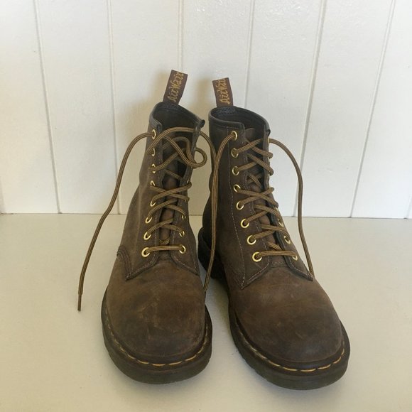 doc martens crofton
